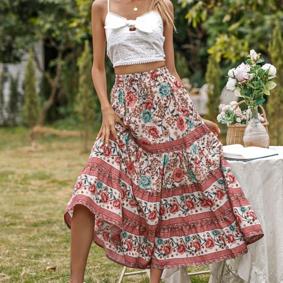Floral print flared Skirt - Picture 3 of 7
